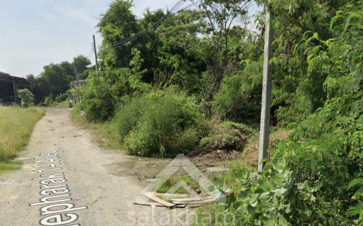 Land for sale next to Samrong BTS: 311 Square wah.