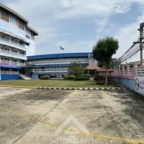 Business building for Sales at Samut Prakan, Province.