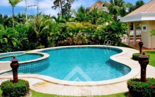 Pool Villa-House For Sale Mabprachan Lake
