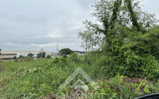 Land for Sale in an Industrial Zone