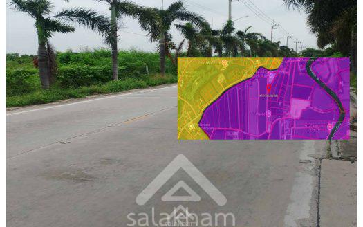 Land for sale in an industrial zone