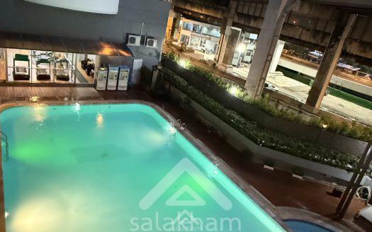 Witthayu Complex Condominium for rent