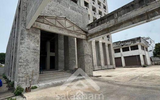 Commercial Building for sale