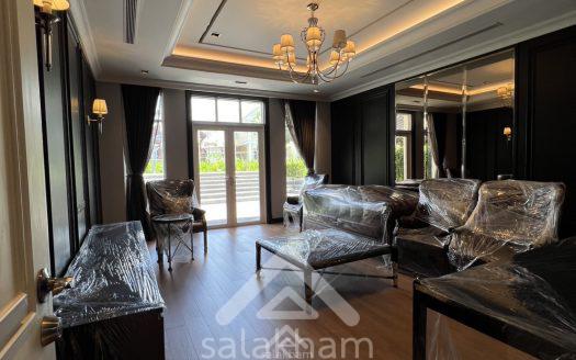 The Royal Residence – Luxury Pool Villa for Sale