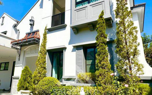 Luxury French-Style Corner House for Sale – Nantawan Rama 9–Krungthep Kreetha