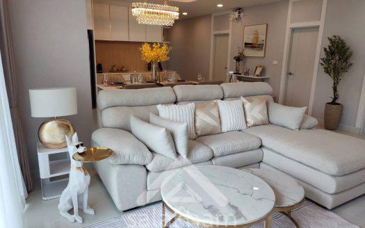 Luxury Corner House for Rent | Centro Bangna Phase 2